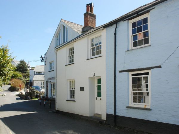 Dunn Cottage Boscastle Cornwall Self Catering Holiday Cottage