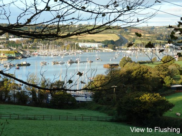Waterside House Flushing Cornwall Self Catering Holiday Cottage