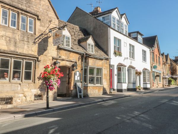 Postmaster S Lodging Winchcombe Self Catering Holiday Cottage
