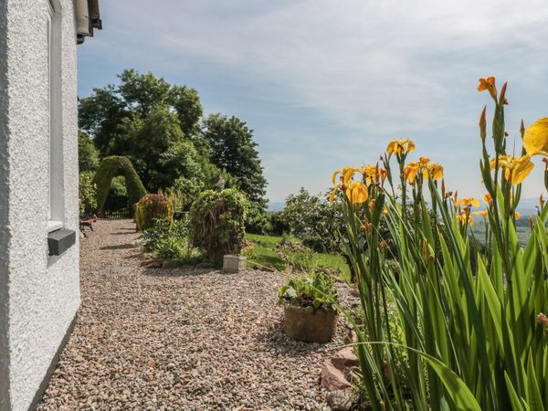 Lilac Cottage Malvern Barnard S Green Self Catering Holiday