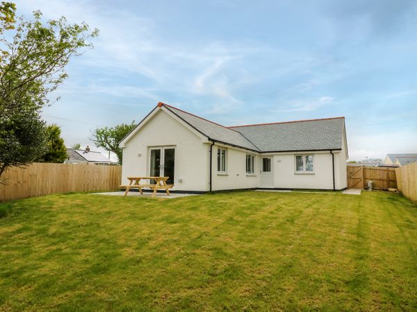 Owl Cottage Camelford Cornwall Self Catering Holiday Cottage