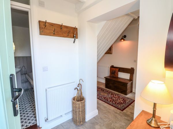 Mill Cottage Edwinstowe Peak District Self Catering Holiday