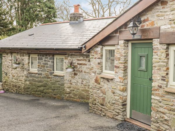 Caner Bach Lodge Blackmill Self Catering Holiday Cottage