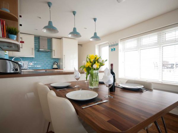 Kittiwake Crantock West Pentire Cornwall Self Catering