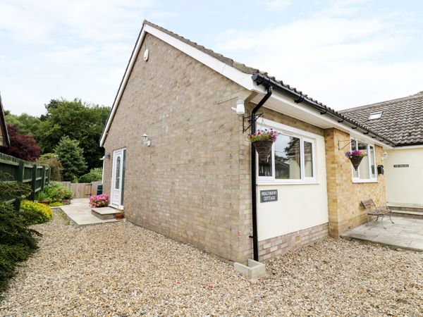 Hollyberry Cottage Cromer Overstrand East Anglia Self