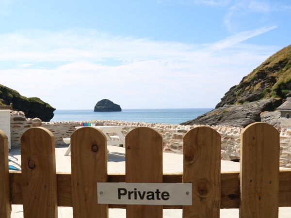 Gull Rock Trebarwith Strand Trebarwith Cornwall Self