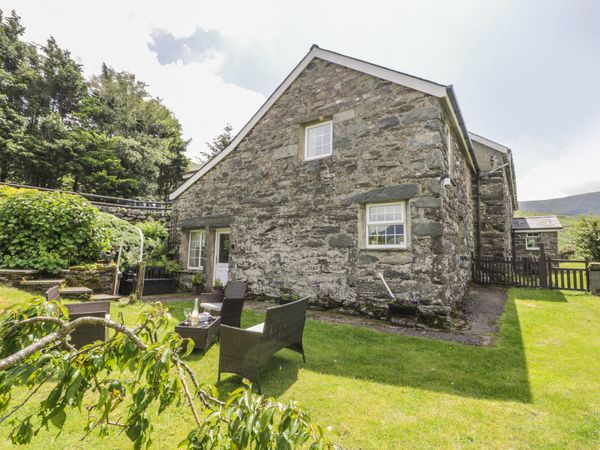 The Stable Cottage Llanbedr Pen Isa R Cwm Self Catering