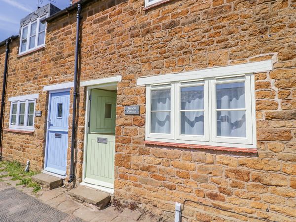 Treacle Cottage Tysoe Middle Tysoe Self Catering Holiday Cottage