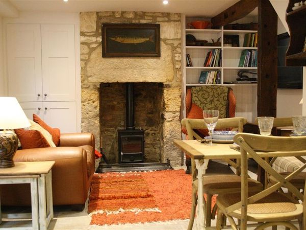 Mad Molly S Cottage Minchinhampton Winchcombe Self Catering