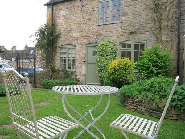 Old Forge Cottage Stow On The Wold Maugersbury Manor Self