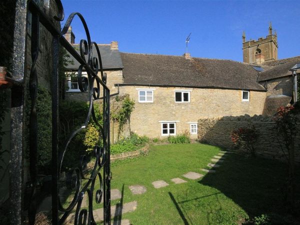 Old Forge Cottage Stow On The Wold Maugersbury Manor Self