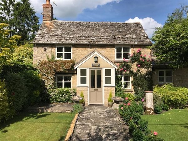 Sunnyside Cottage Bampton Oxfordshire Bampton Self Catering