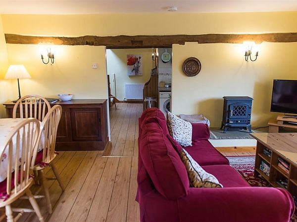 Hay Barn Cottage Painswick Brockworth Wood Self Catering