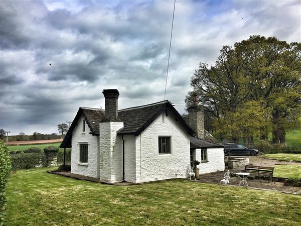 Lower Moor Lodge Hay On Wye Summerhill Self Catering Holiday