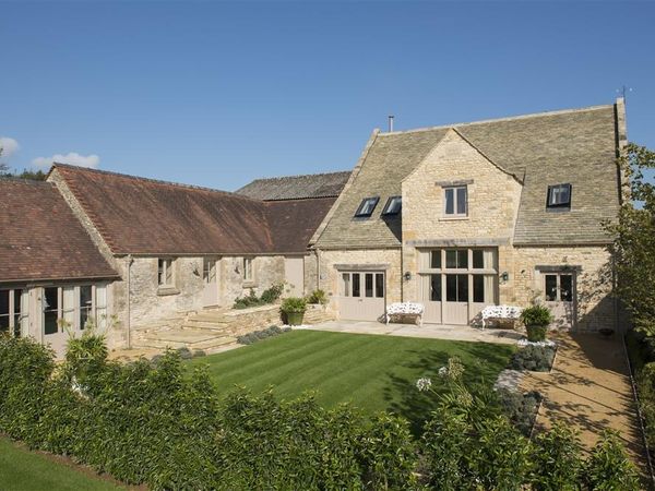 Thorndale Farm Barn 12 Stable Cottage Cirencester Northfield