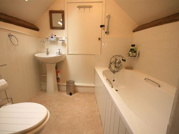 Toll Keeper S Cottage Moreton In Marsh Self Catering Holiday