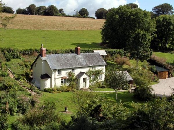 Lower Goosemoor Cottage Wheddon Cross Cutcombe Barrow Dorset