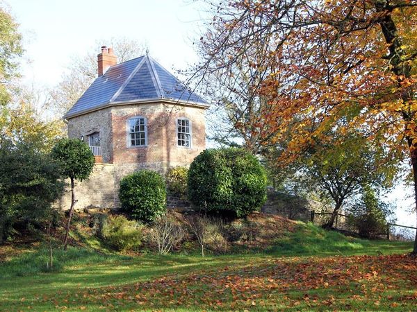The Folly At Castlebridge Mere Castle Ground Fm Wiltshire