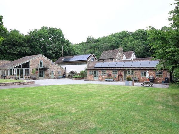 Waldron Farm Barn Cinderford Flaxley Self Catering Holiday