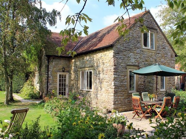 Droop Farm Cottage Hazelbury Bryan Droop Dorset And Somerset