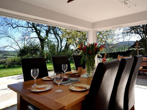 Culverwells Axminster Lea Devon Self Catering Holiday Cottage
