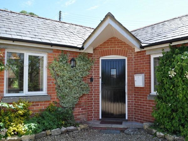 Hillside Cottage Bridport Dorset And Somerset Self Catering