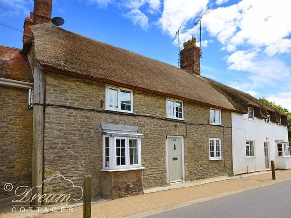River Cottage Burton Bradstock Dorset And Somerset Self