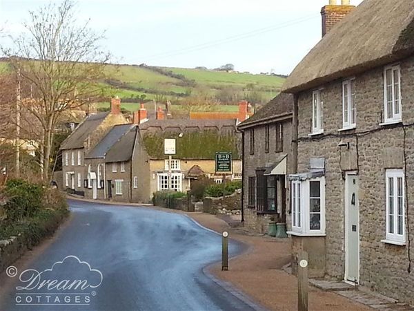 River Cottage Burton Bradstock Dorset And Somerset Self