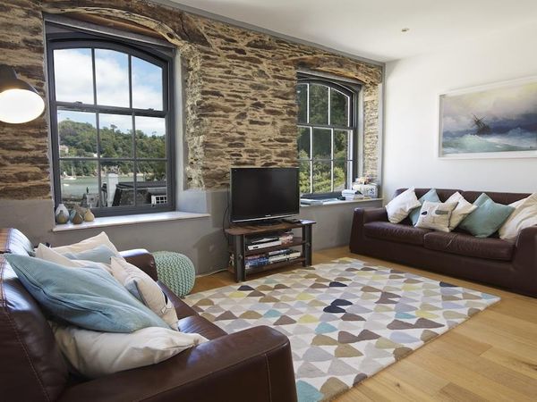 3 The Pottery Dartmouth Devon Self Catering Holiday Cottage