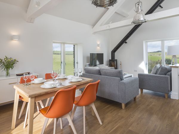 The Bothy Slapton Devon Self Catering Holiday Cottage