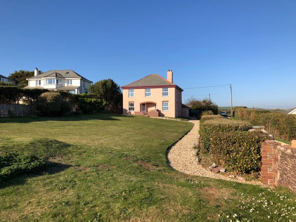 Savernake Thurlestone Devon Self Catering Holiday Cottage