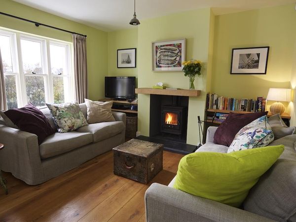 Warren Cottage Dartmouth Devon Self Catering Holiday Cottage