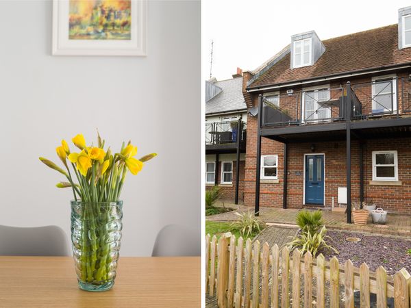 Places to Stay in Sussex: Swan Cottage, Arundel | sykescottages.co.uk