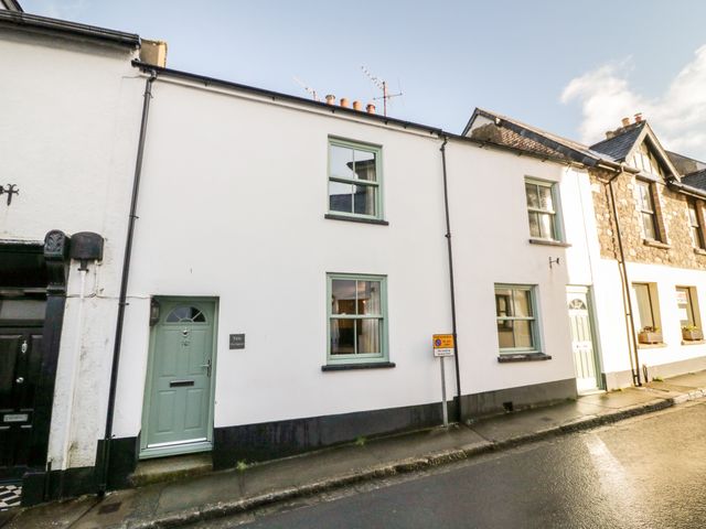 10 The Square, Chagford