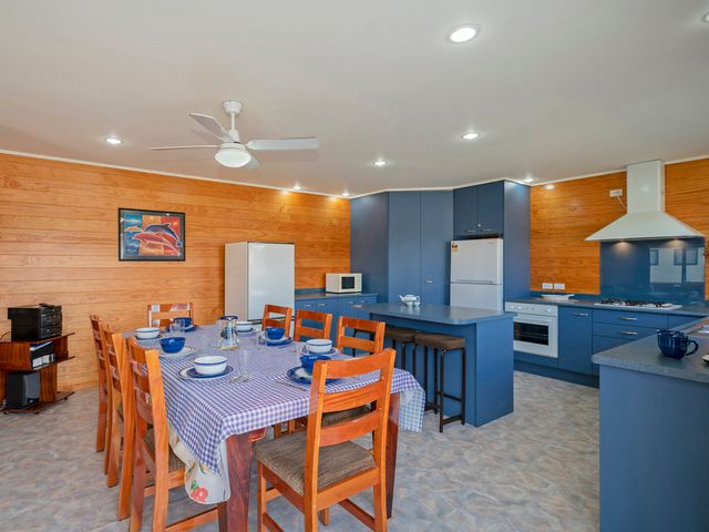 Matarangi Escape - Matarangi Holiday Home - 1027839 - photo 2