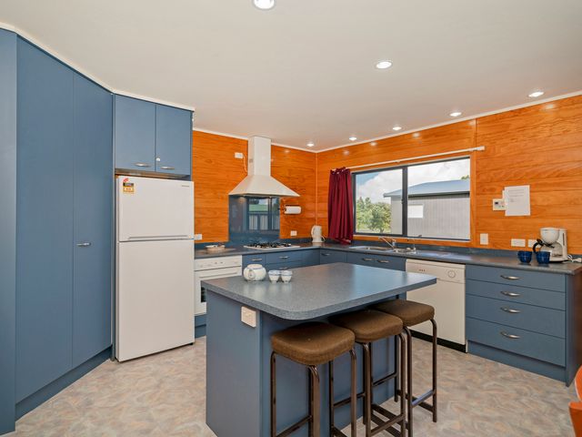 Matarangi Escape - Matarangi Holiday Home - 1027839 - photo 4