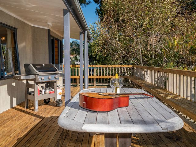 Our Escape - Matarangi Holiday Home - 1027883 - photo 2