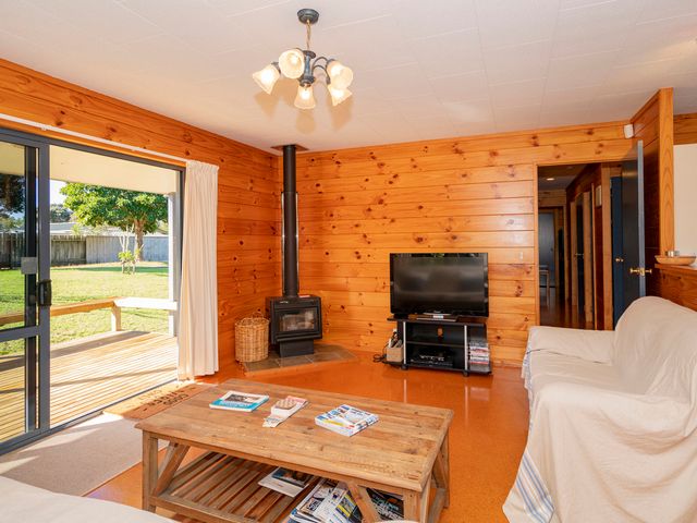 Our Escape - Matarangi Holiday Home - 1027883 - photo 5