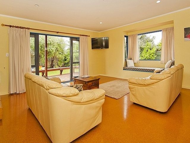 Castleview Getaway Matarangi - Matarangi Home - 1028030 - photo 5