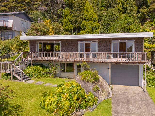 The Retreat - Front Beach Bach - 1028329 - photo 3