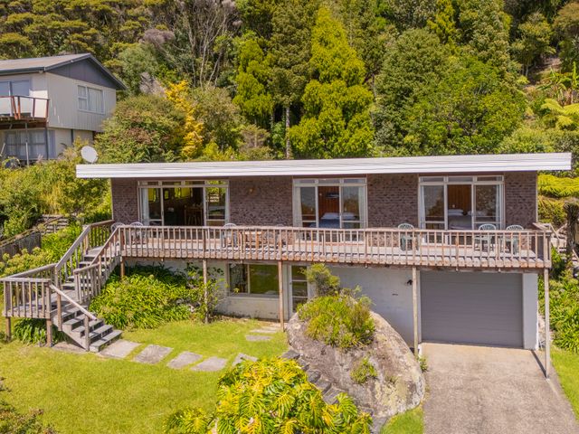 The Retreat - Front Beach Bach - 1028329 - photo 4