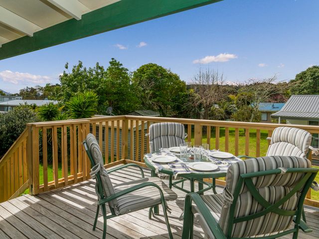 Oyster Bach - Cooks Beach Bach - 1028330 - photo 2