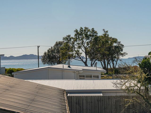 Joes Place - Cooks Beach Holiday Home - 1028419 - photo 3