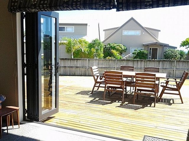 Puka Bach - Matarangi Holiday Home - 1028459 - photo 3