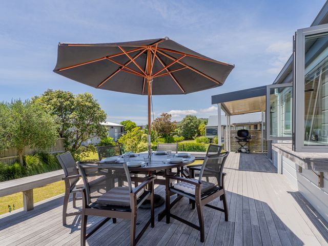 Kowhai Retreat - Matarangi Holiday Home - 1028518 - photo 3