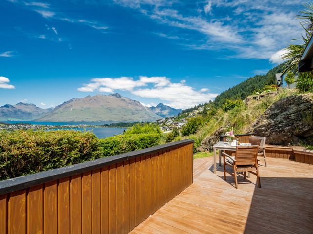 Fantail on Goldleaf - Queenstown Holiday Home - 1028755 - photo 4