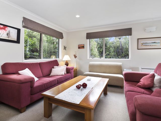 Te Miro Cottage - Lake Tarawera Cottage - 1029243 - photo 4