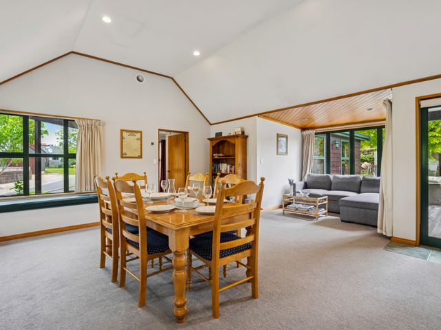 Tranquil Tipperary - Arrowtown Holiday Home - 1029266 - photo 5