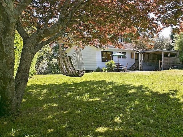 Matuku Hideaway - Taupo Holiday Home - 1029407 - photo 2