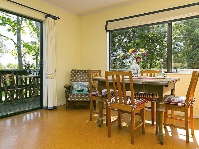 Matuku Hideaway - Taupo Holiday Home - 1029407 - photo 5